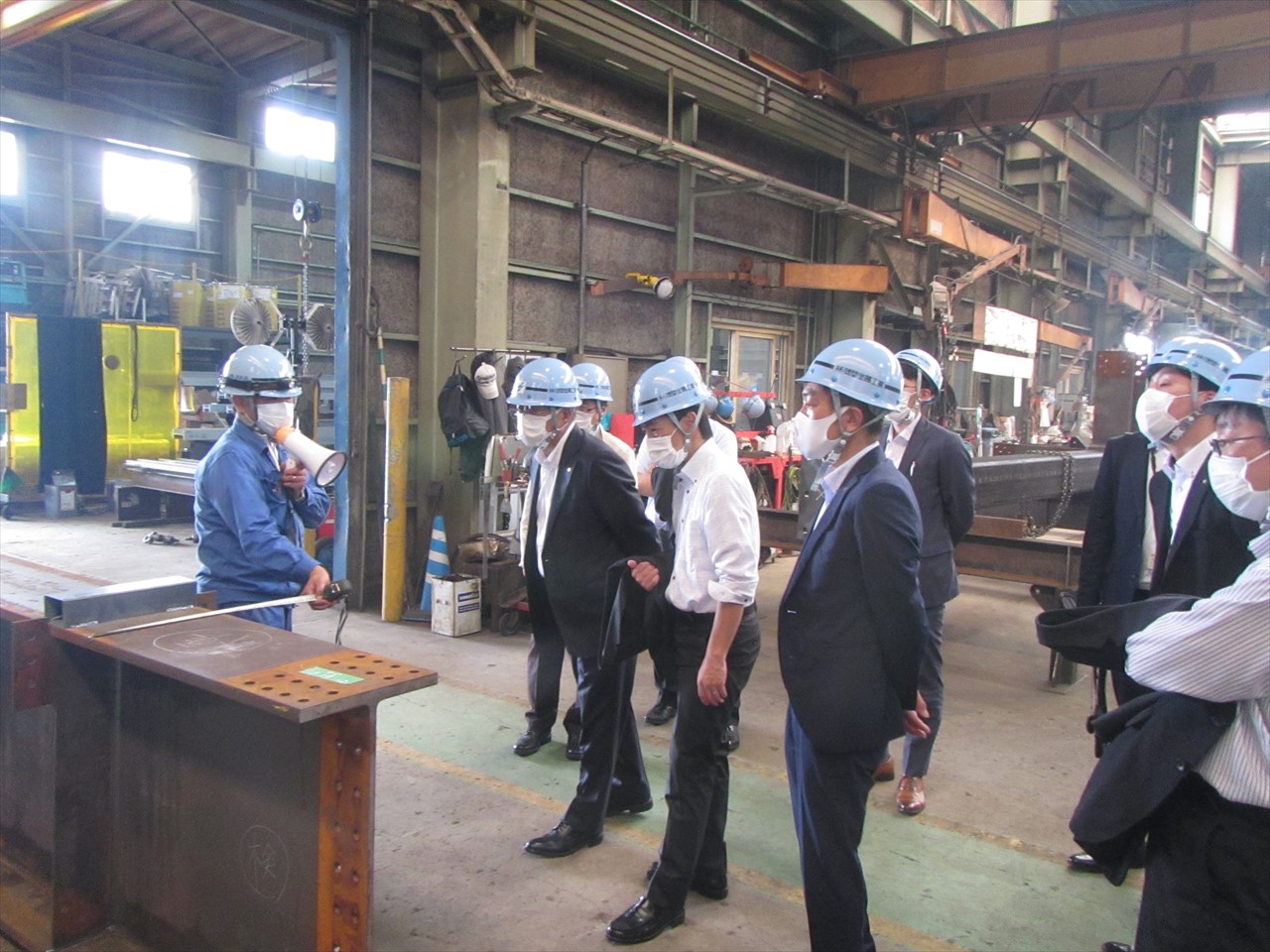 釧路信用金庫様が工場見学にきました。